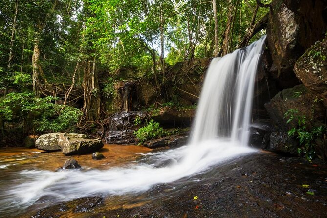 Kbal Spean, Banteay Srei & Banteay Samre temple - The optional Landmine Museum stop