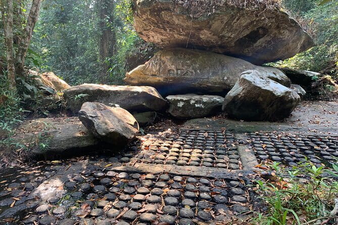 Kbal Spean, Banteay Srei, Beng Melea & Rolous temples Tour - What makes this temple day different