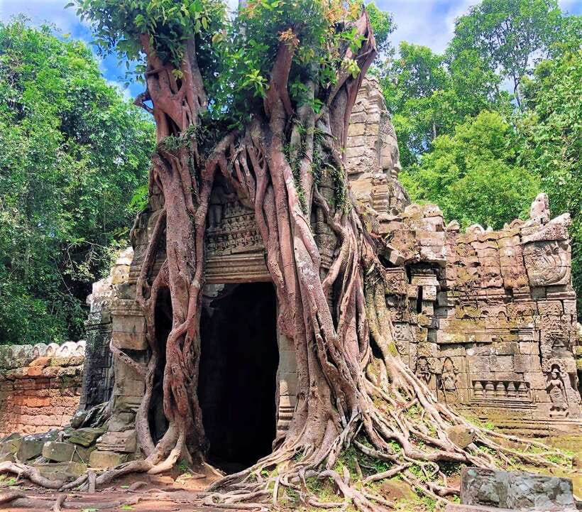 Kbal Spean Trekking Tour with Banteay Srei & Landmine Museum - What the $35 price really covers