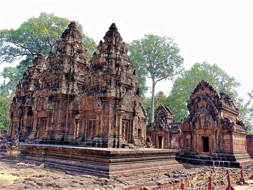 Kbal Spean Trekking Tour with Banteay Srei & Landmine Museum - Practical advice for making the day work