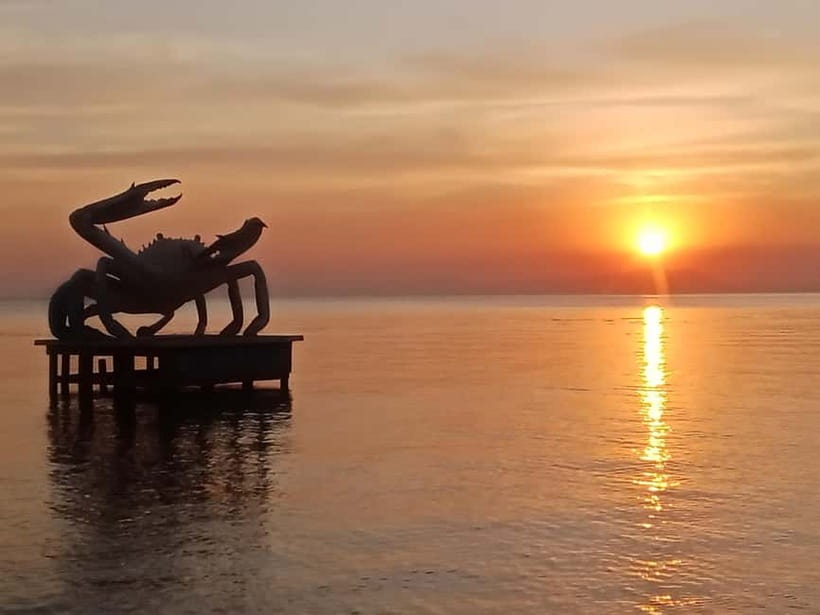 Kep: Discover kampot pepper farm/lake & Salt fields...more - Brateak Krola and the rural lake stop