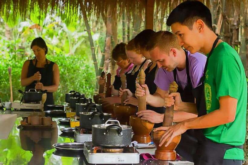 Khmer Food Culture Cooking Class in Kampot - Learning the role of Kampot pepper