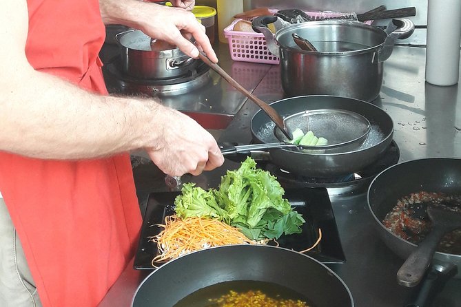 Khmer Gourmet Cooking Class - The Old Market comes first