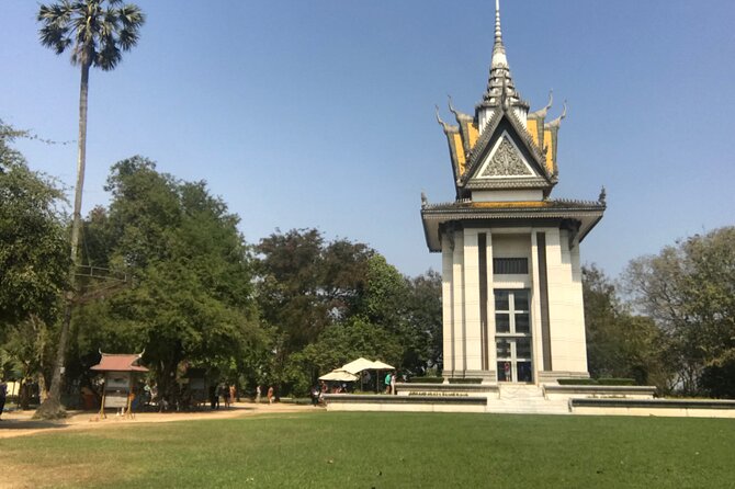 Khmer Rouge, genocide museum &killing field tour - What the $66 price includes and leaves out