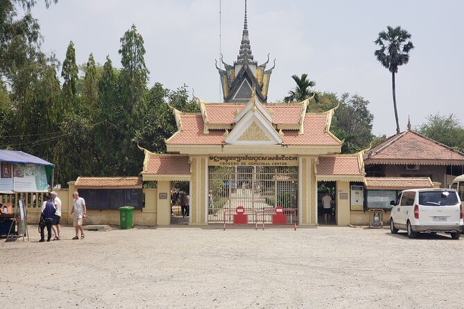 Killing Field and Genocide Museum private haft day Tour - Key points to know before booking