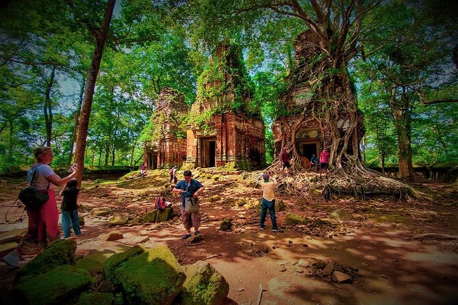 Koh Ker & Beng Mealea Temple Full-Day Private Tour from Siem Reap - A closer look at Prasat Pram