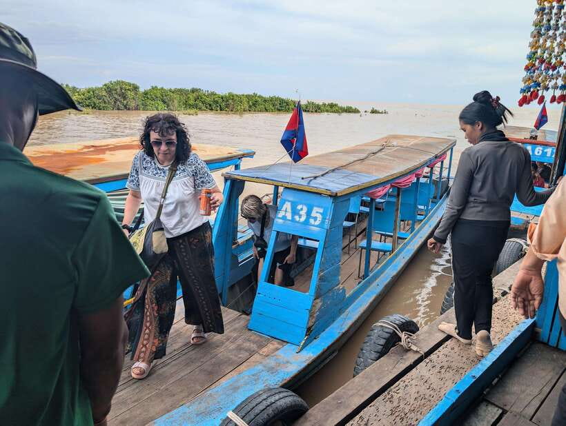 Kompong Kleang Floating Village Guide Tour from Siem Reap - Practical details to know before you go