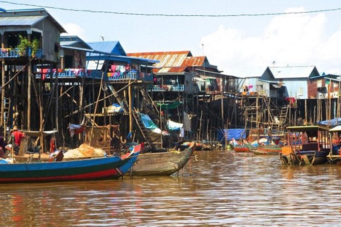 Kompong Phluk Floating village & Mangrove forest cruise - Why Kompong Phluk feels so different from Siem Reap