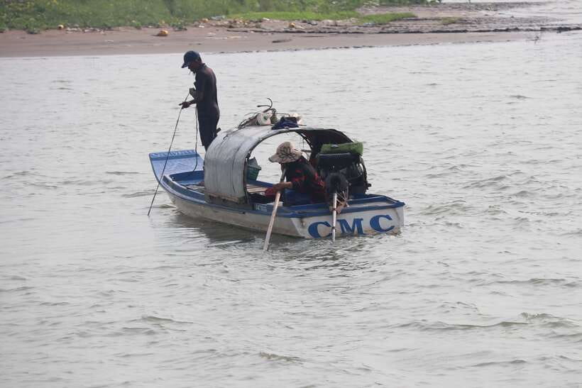 Kompong Phluk Floating Village Tour from Siem Reap - The flooded forest and Tonlé Sap Lake