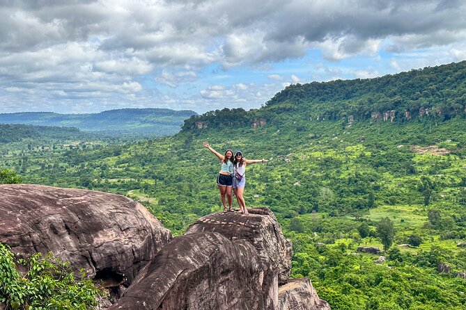 Kulen Mountain Beng Mealea and Banteay Srei Tour from Siem Reap - From Siem Reap to Preah Dak’s palm cakes