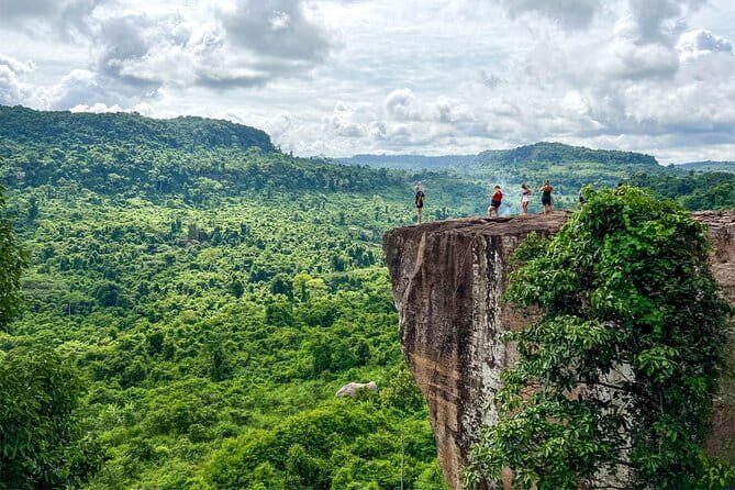 Kulen Mountain Beng Mealea and Tonle Sap Tour in Siem Reap - Preah Dak shows you Cambodia before the monuments