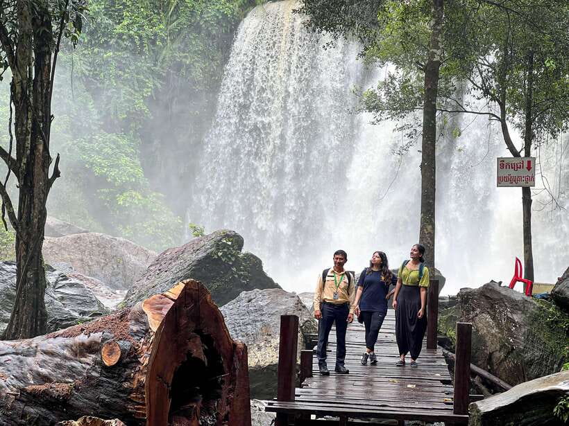 Kulen Mountain Tour with Kampong Phluk Floating Village - From Siem Reap to Preah Dak by 8:30 AM