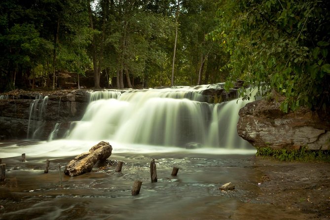 Kulen Waterfall and 1000 Lingas River Private Tour - Who should book this Phnom Kulen day trip?