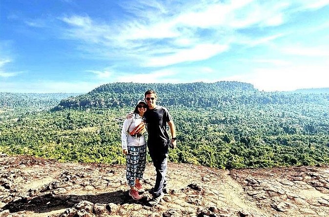 Kulen Waterfall and Banteay Srei -Lady Temple - Who should choose this day out