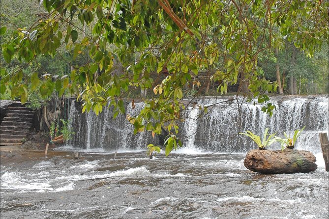 Kulen Waterfall & Kbal Spean Tour - Timing, weather, and practical preparation