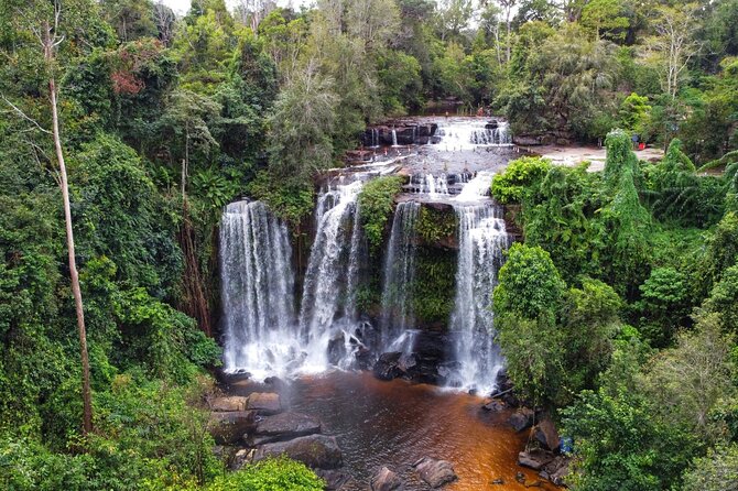 Magical Kulen Mountain by Cambodiajeep - The River of 1000 Lingas and ancient carvings