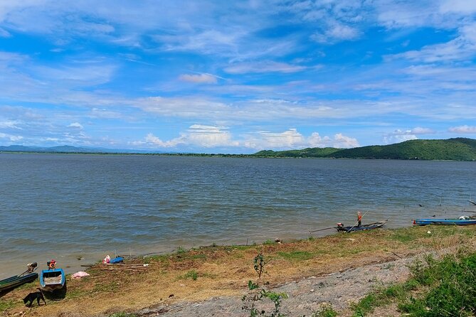 Morning Tour,Ak Phnom temple,Rice wine,Rice Paper, killing Field - My call: a worthwhile rural morning with one booking question