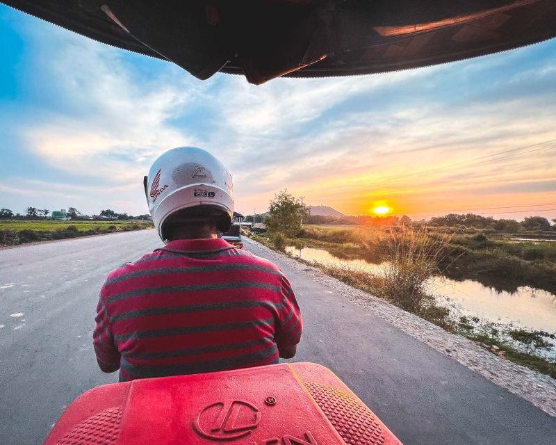 Old Siem Reap Sunset Food Tour by Tuk-Tuk - Who should book this Siem Reap food tour?