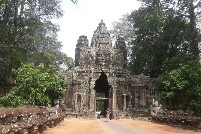 One day Angkor temple tour with private driver - Comfort details that matter in Cambodia