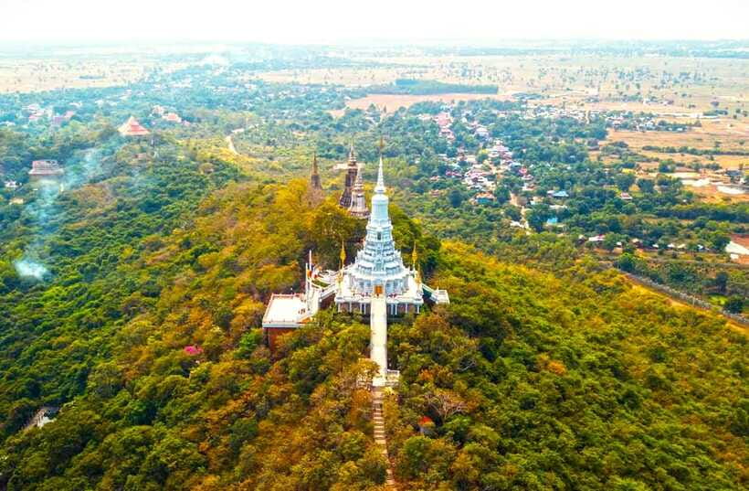 Oudong Mountain & Phnom Baset Private Tours from Phnom Penh - Practical advice for the eight-hour day