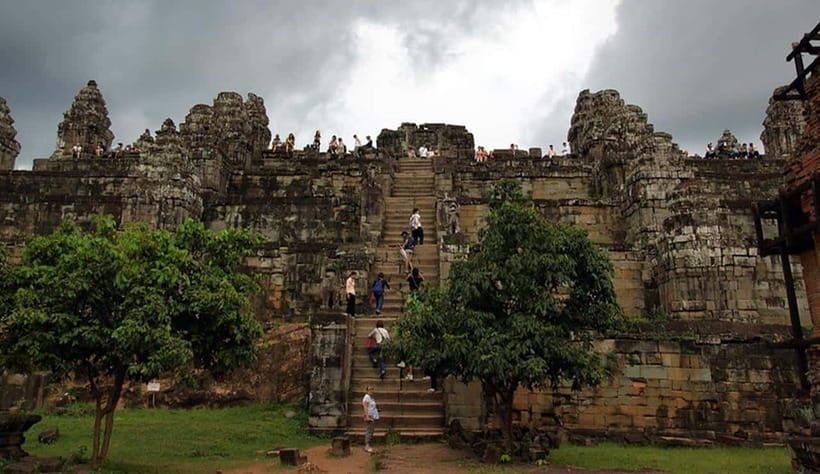 Phnom Bakheng Sunset Tour, Pre Rup, Neak Pean, Preah Khan - Why this afternoon temple route works