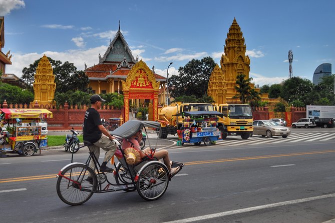 Phnom Penh city Tour by Cyclo - Why a cyclo is a smart first look at Phnom Penh