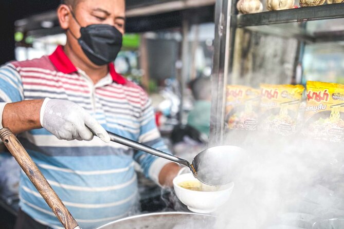 Phnom Penh Morning Market & Food Tour by Tuktuk - Includes All Food & Drinks! - Why start Phnom Penh with breakfast