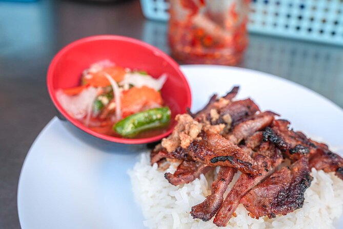 Phnom Penh Morning Market & Food Tour by Tuktuk - Includes All Food & Drinks! - Stop two: a wet market with Sister Mao