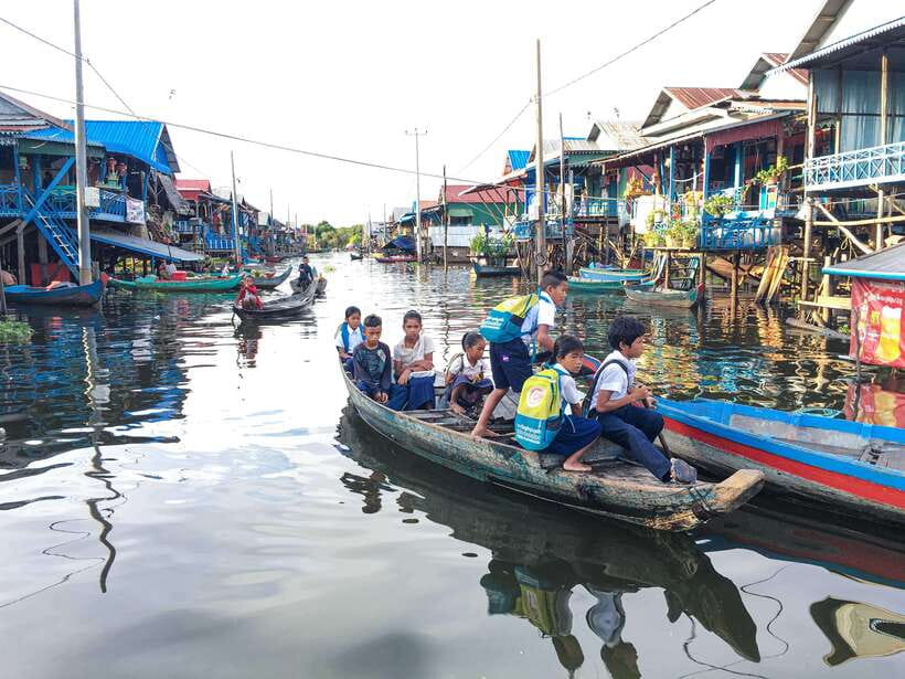 Phnom Penh - Siem Reap Road Transfer Plus Sightseeing - Lunch near Pre Bros and a useful pause