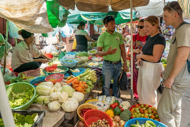 Phnom Penh Silk Island Vespa Tour / Tuk Tuk Available - Mongkol Serey Temple and a first look at Cambodian Buddhism