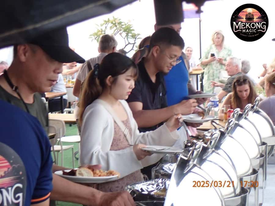 Phnom Penh: Sunset Cruise with Unlimited Beers & BBQ Buffet - The 4:15pm tuk-tuk pickup