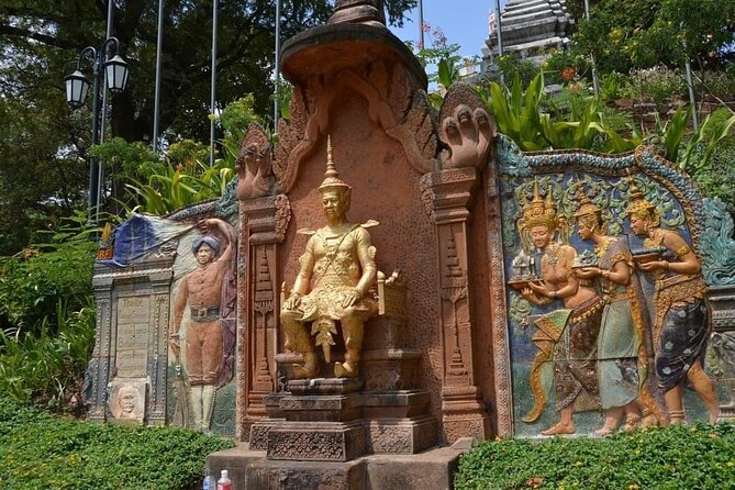 Phnompenh a full day tour excursive with guide and driver - S21, where Cambodia’s recent past becomes personal