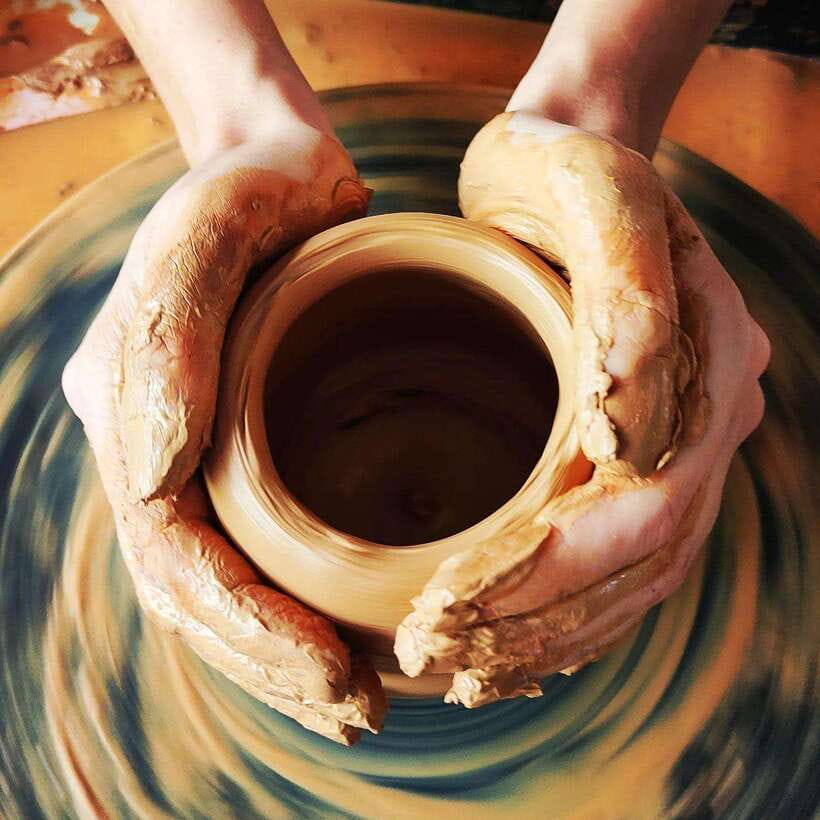 Pottery Classes Siem Reap with Pick up Drop off - Meeting the local artist at the workshop
