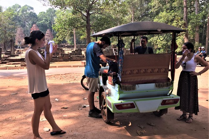 Private Angkor Sunrise Bayon Ta Prohm Bonteay Srie Vip Tour - Ta Prohm and the Tomb Raider setting
