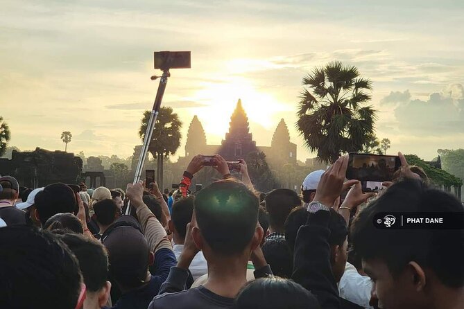 Private Angkor Sunrise Guided Tour - Ta Prohm brings the movie connection