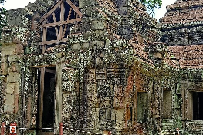 Private Angkor Wat Guided Sunset Tour - Angkor Wat gives the day its grand opening