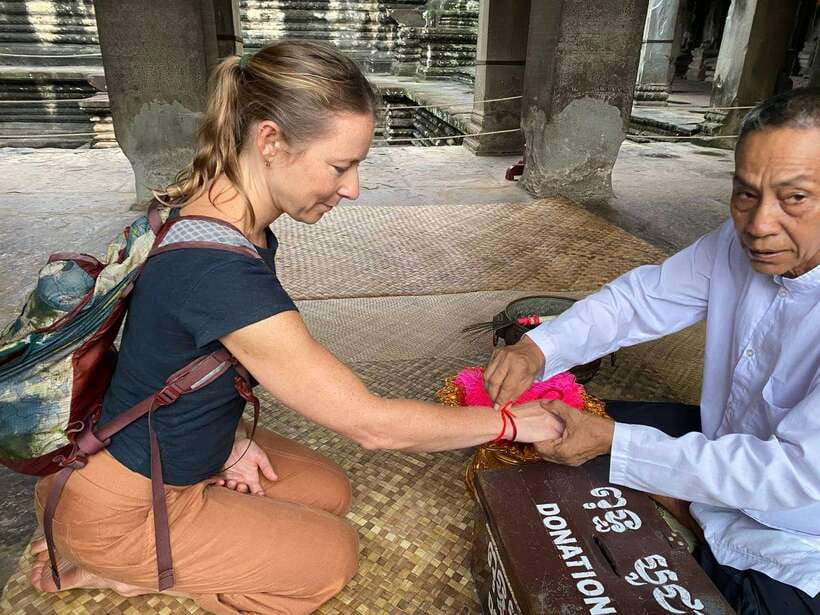Private Angkor Wat Sunset Tour with Lunch and Snack Included - Why this full-day Angkor tour works well