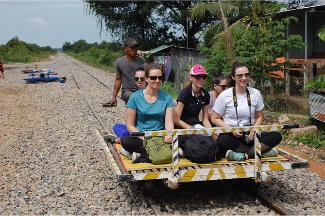 Private Boat from Battambang to Siem Reap via Tonle Sap Lake - The dry-season road section is the big variable