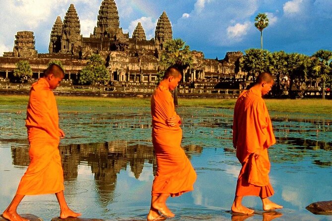 Private Cambodia 5 Days Tour from Siem Reap to Phnom Penh - Why this route gives you more than Angkor Wat
