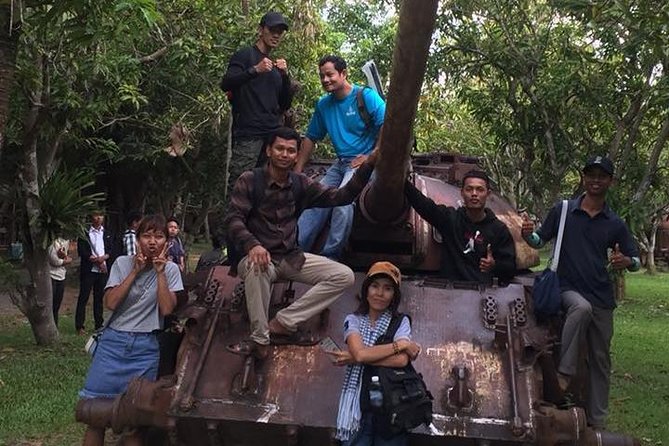 Private City Tour in Siem Reap - Khmer handicrafts at Cheas Guesthouse