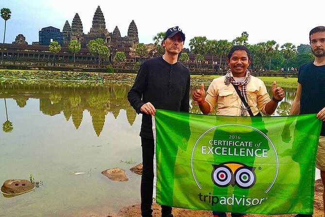 Private Day Angkor Wat Temple and Banteay Srei Temple Tour - Ta Prohm starts the day among tree roots