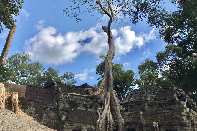 Private Guided Angkor Wat Tour by Lady Tuk Tuk with Monk Blessing - Morning pickup and the ride from Siem Reap