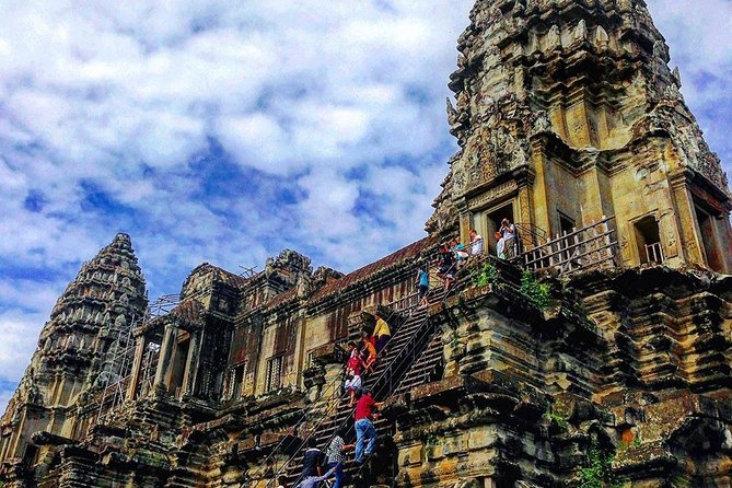 Private Guided Tours-Sunrise Angkor Wat, Ta Prohm, Bayon and more - The Terrace of the Elephants and the old royal center