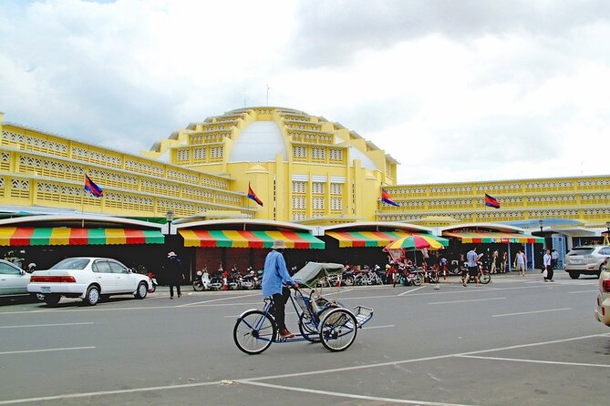 Private Half-Day Tour of Phnom Penh's Traditional Markets - Russian Market, the longest stop and best place to browse