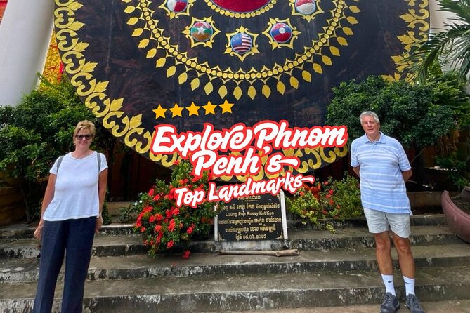 Private Phnom Penh Tour: Royal Palace & Killing Fields - Starting with the Royal Palace and Silver Pagoda