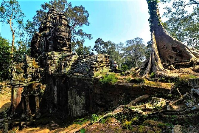 Private Siem Reap 4 Days: Full Exploration of the Angkor Complex - Day 3: Fine carvings and the Grand Circuit