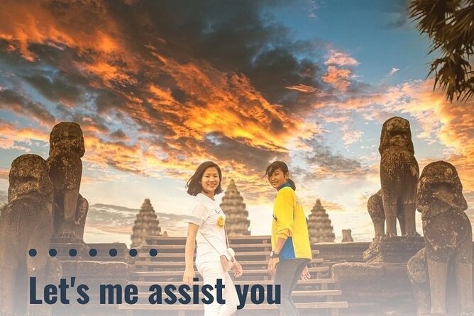 Private Sunrise & Angkor Complex by English Speaking Van Driver - Entering Angkor Thom through its gates