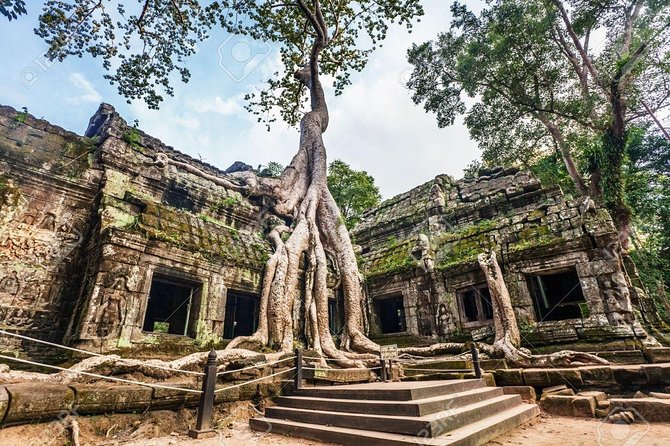 Private sunrise 'small tour' of Angkor Wat with car or van & Guide - Angkor Thom and the South Gate