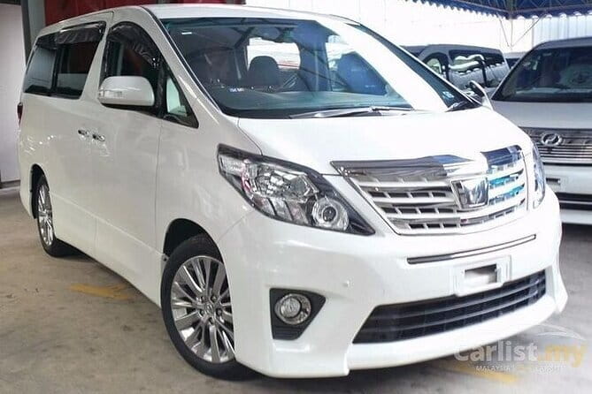 Private Taxi from Siem Reap to Phnom Penh - Speak English Driver - A private road day between Cambodia’s two major cities