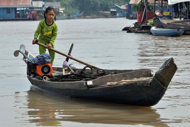 Private Taxi Phnom Penh To Siem Reap Include Floating Villages - A long Cambodian road trip with real stops